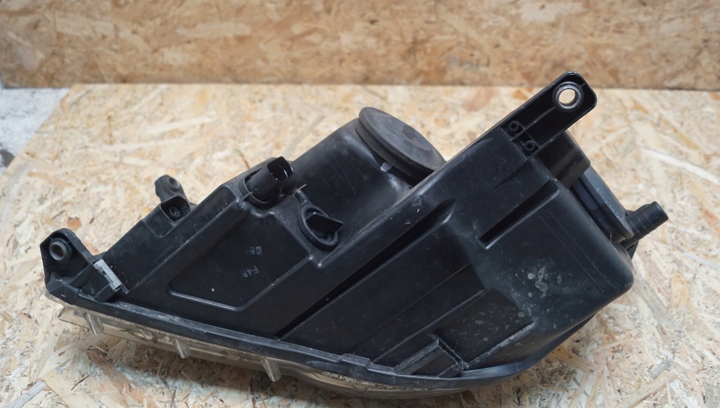 фото №12, Лампа правый перед vw tiguan 5n i