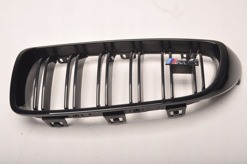 фото №1, Bmw 4 m4 f82 решётка радиатора решётка радиатора левая 8054331