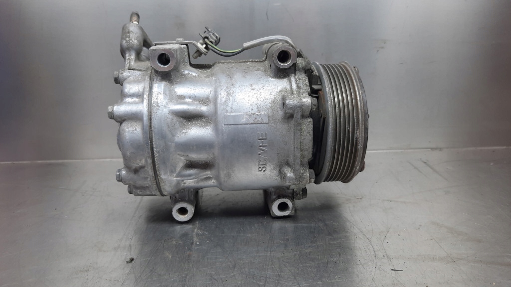фото №1, Компрессор кондиционера 31348213 volvo s60 ii v60 1.6 d2