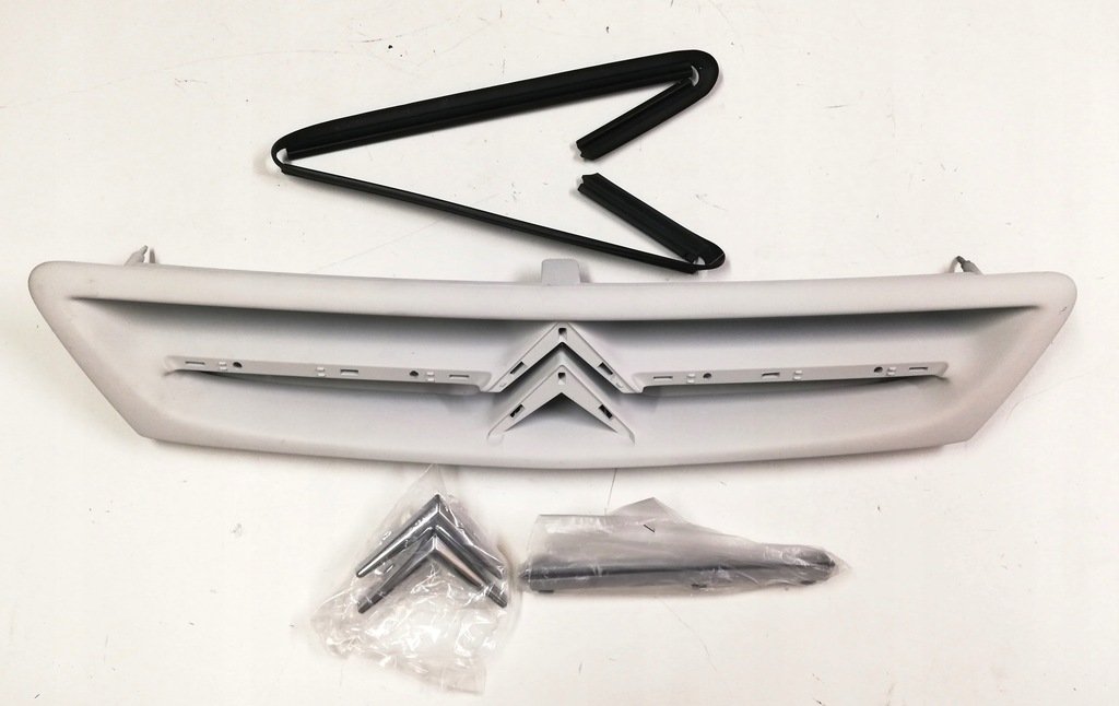 фото №1, Решітка радіатора решітка радіатора решітка хром citroen xsara 7804g8 oe!