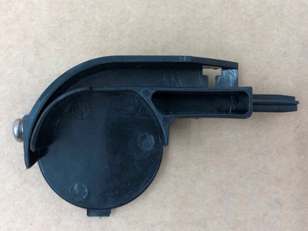 фото №7, Бічний праве кронштейн шторка do vw jetta santana golf passat tiguan sharan