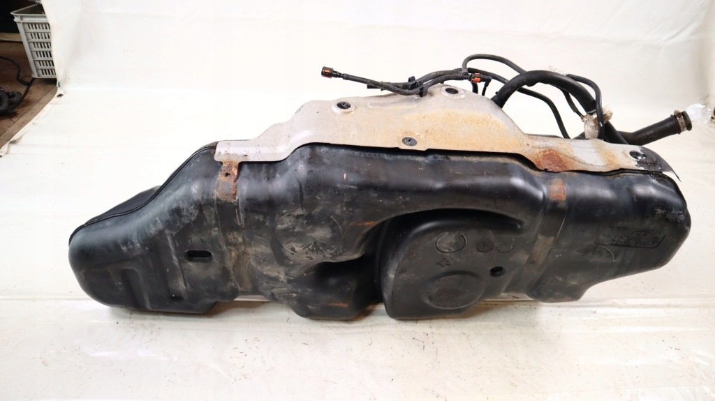 фото №10, Toyota land cruiser 200 4.5 v8 08- бак топлива 77111-0ba00, 77010-60171