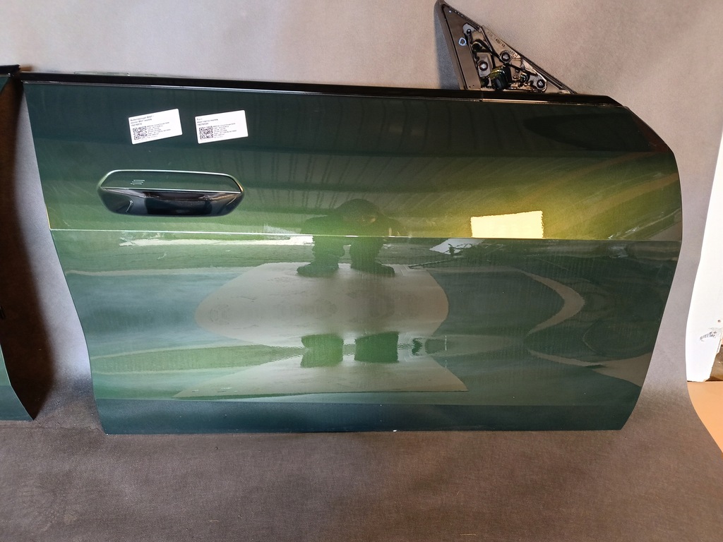 фото №10, Двері перед ліва праве bmw 4 g26 c4e sanremo green повний