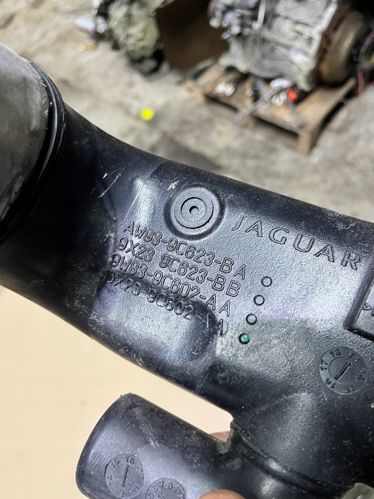 фото №3, Jaguar xf f-type 3.0 sc 306ps труба воздуха