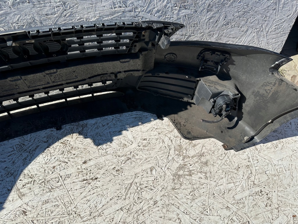 A4 8k бампер перед чёрный омыватель lz9y Киев