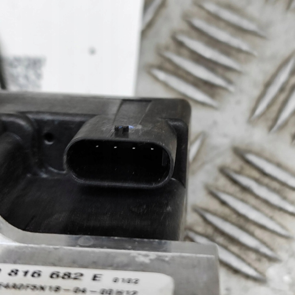 фото №8, Porsche taycan 9j1 2022 клапан розширювальний кондиціонера a/c