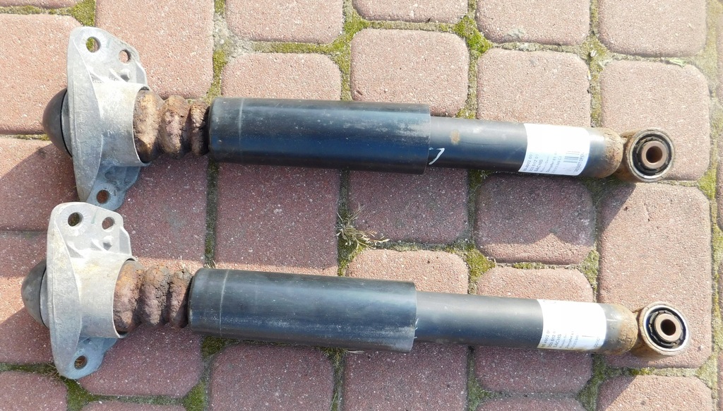 фото №1, Passat cc r36 амортизатор задня sport 3c0512011dg