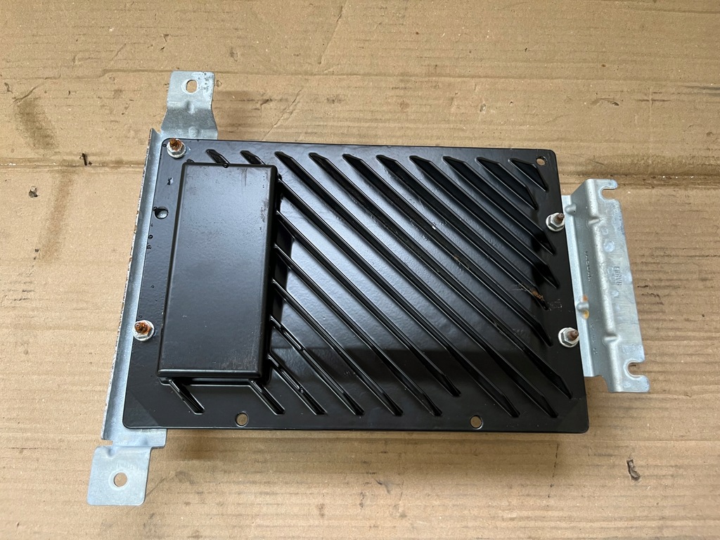 фото №10, Jaguar xj x351 2013r підсилювач аудіо оригінал europa