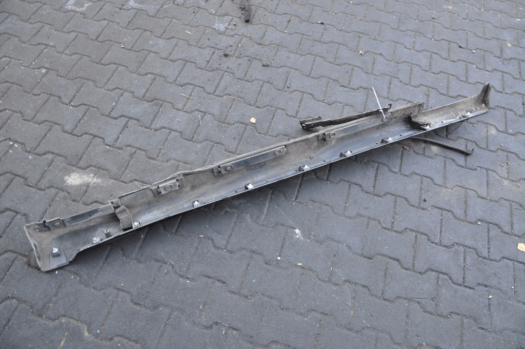 фото №5, Lexus gs iii 450h накладка порог правая 212