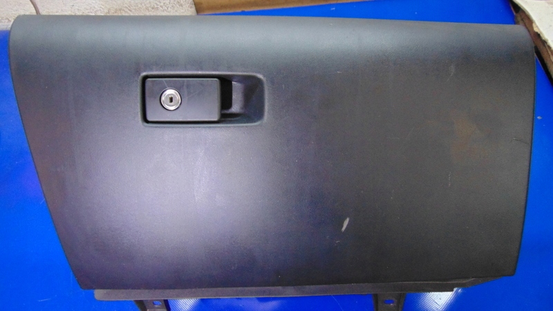 фото №9, Бардачок пассажира europa volvo s60 iii