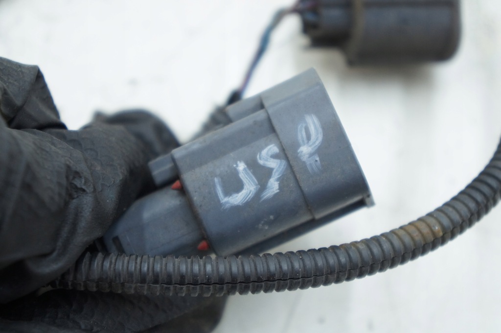 фото №4, Штекер проводка насоса усилителя шланг кабель volvo c30 s40 ii v50 c70