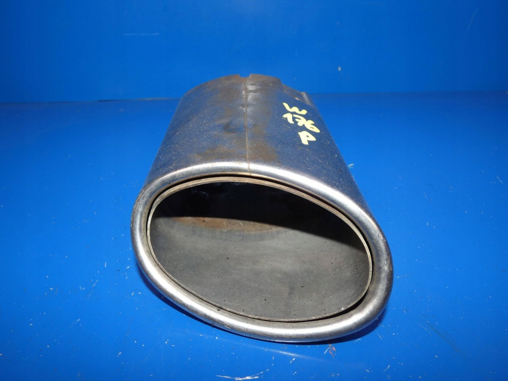 фото №1, Mercedes a klasa w176 наконечник вихлоп глушника права