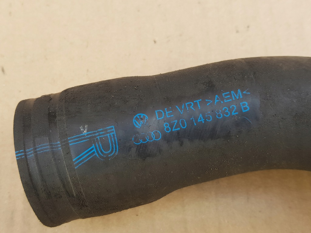 фото №7, Шланг интеркулер / audi a2 1.4 tdi amf 75km / 8z0145832b / хороший