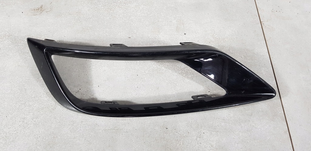 фото №1, Audi q8 s-line решітка рамка заглушка права 4m8