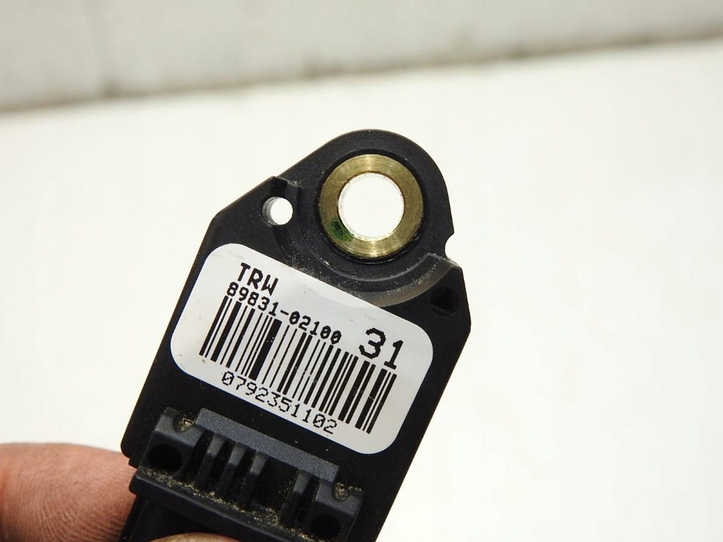 фото №7, Датчик удару toyota avensis iii t27 89831-02100