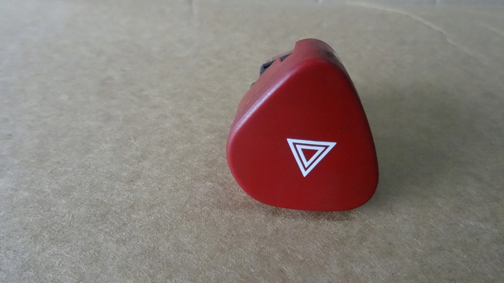 фото №1, Citroen c3 i переключатель аварийный