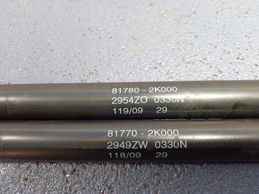 фото №4, Kia soul i амортизаторы крышки задняя комплект