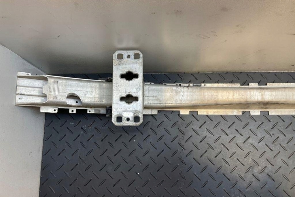 Комплект радиатор bmw 5 e60 7148585 4.8l бензиновый 2009 Недорого