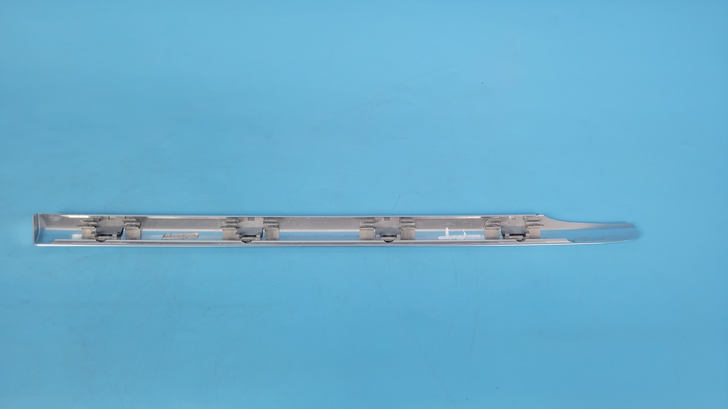 фото №11, Mercedes eqe 350+ 23r молдинг декоративна права задня a2956731600