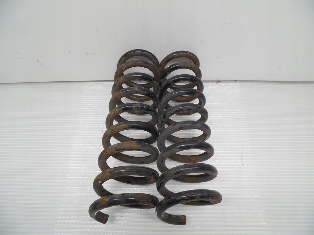 фото №1, Пружина права ліва задня mercedes w204 w207