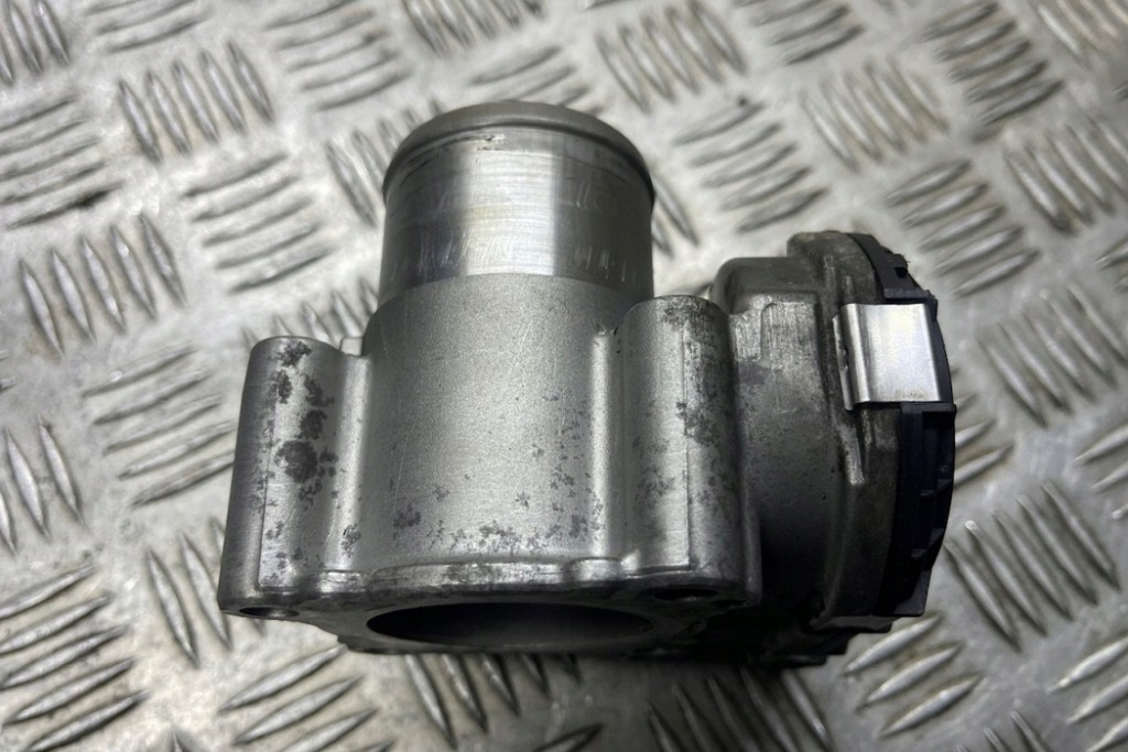 фото №1, Карбюратор renault grand scénic ii jm0/1_ 8200330812 2.0l дизель 110kw 2006