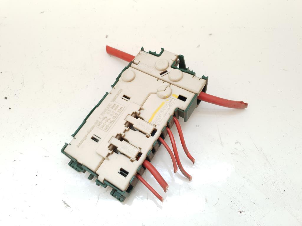 фото №1, Коробка запобіжників bmw 5 e39