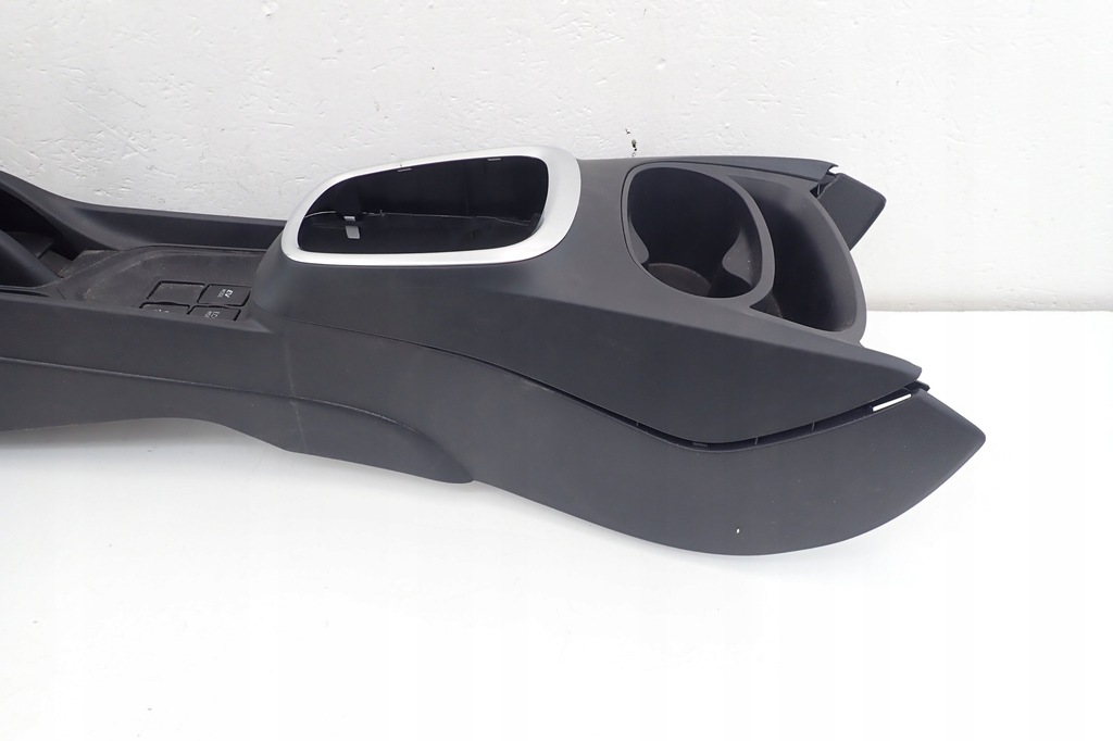 фото №6, Туннель средний toyota yaris iii lift 2017-20 1.5 hybrid домкрат ручного