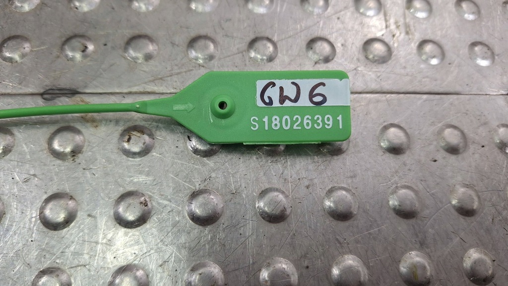 Витратомір повітря 0281002956 audi a4 b8 a5 8t a6 c7 2.0 tdi Зі Шроту