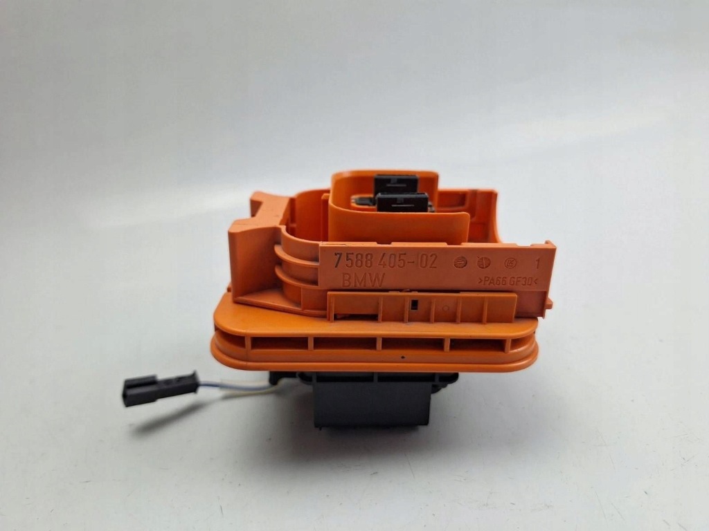 Другое блоки управления bmw i3 7646557 с Разборки