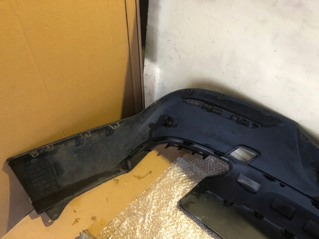 Mercedes gle купе amg c292 w292 a2928851425 накладка спойлер бампера задній Оригінал