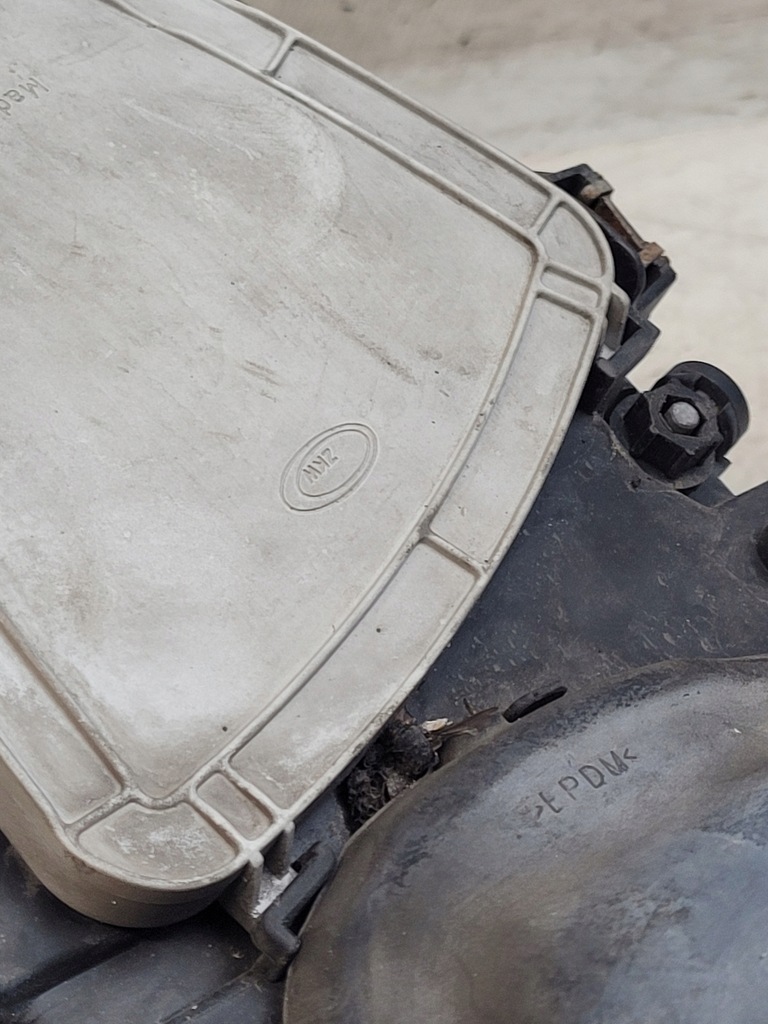 фото №10, Лампа правая передняя правый перед 04857830ac chrysler voyager iv 4 lift 06r.