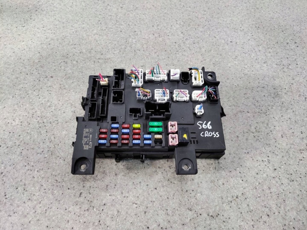 фото №1, Коробка модуль предохранителей 8637b473 mitsubishi eclipse cross