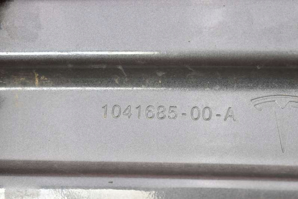 Балка бампера задня задня підсилювач 1041685-00-a tesla model s lift 16-21 Зі Шроту