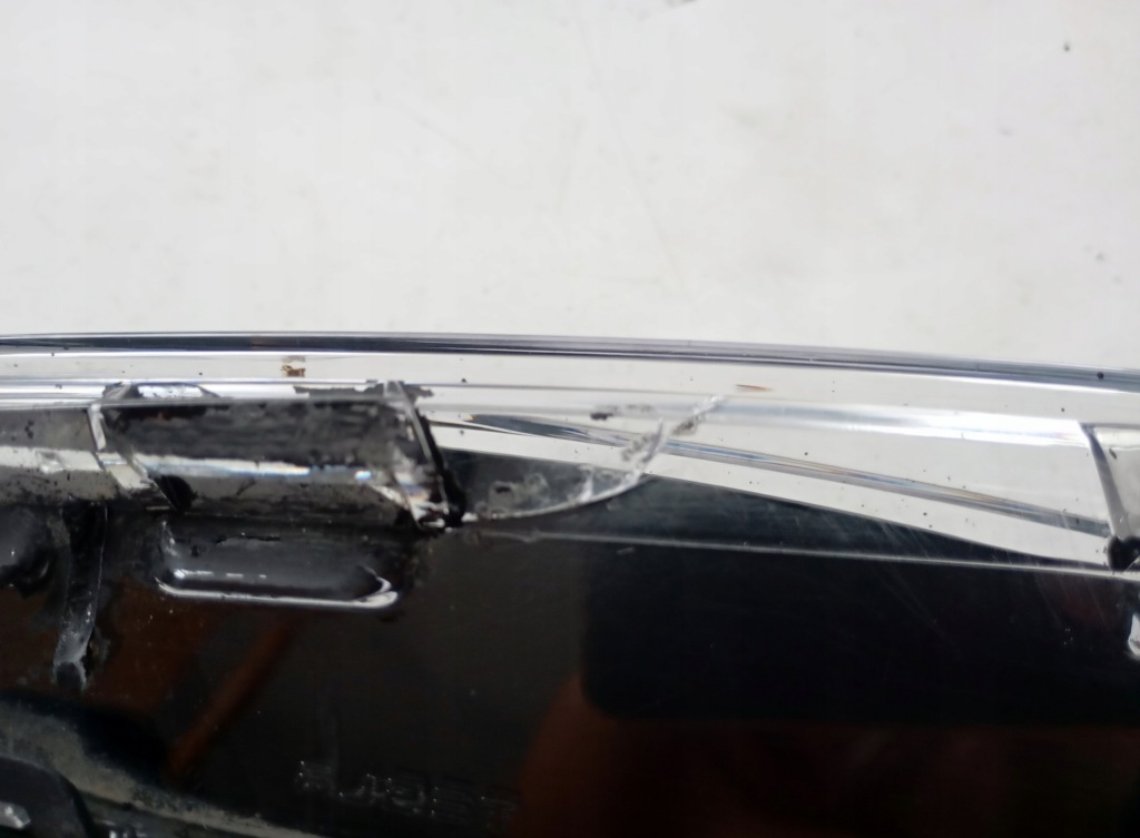 Противотуманная фара правый led drl tesla 3 y рестайлинг  20- Оригинал