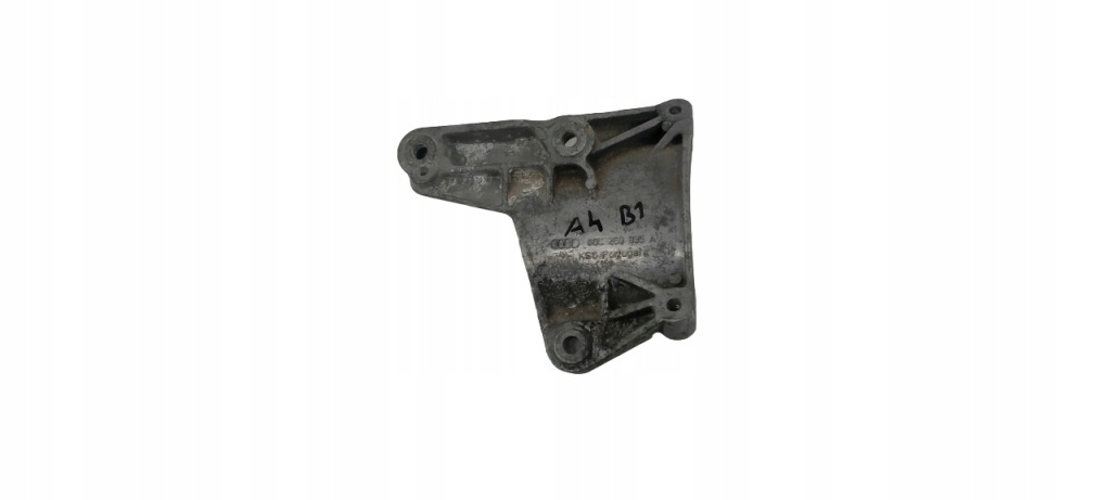 фото №1, Audi a4 b6 кронштейн компрессора klimartyzacji 06c260835a