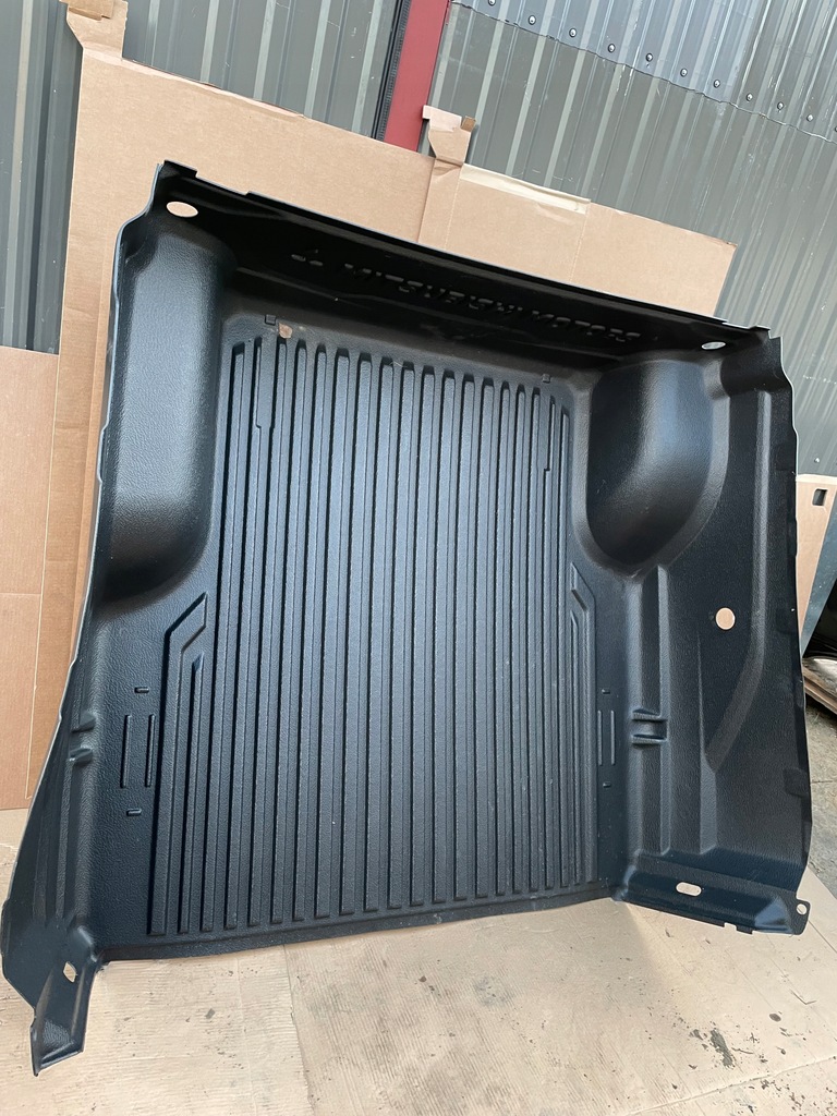 фото №4, Mitsubishi l200 салон кузов кузов nowa оригинал