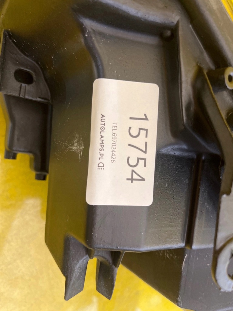 фото №2, Лампа права toyota prius prime 2017- full led