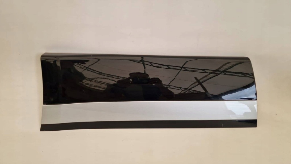 фото №1, Land rover range rover velar молдинг двері лівий задня j8a2274a49b nowa