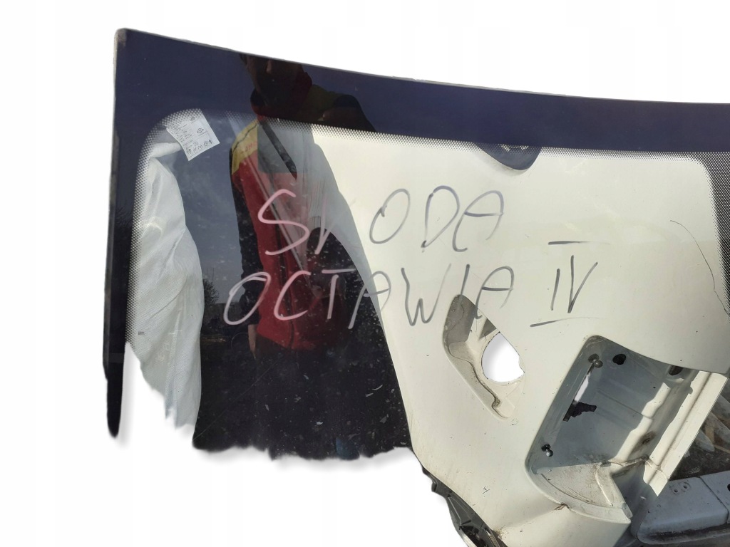 Скло лобове перед передня skoda octavia mk4 iv 5e3845011a комплектна Недорого