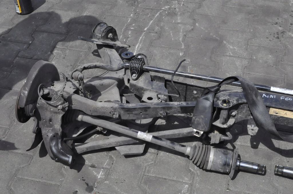 фото №10, Mini cooper s f60 all4 2.0 16v 178km подвеска балка задняя 6862558 +приводной вал