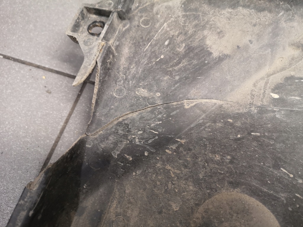 фото №13, Корпус вентилятора ford galaxy 1.9 tdi 7m0121207