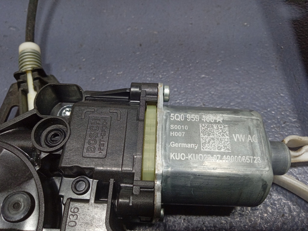 фото №7, Skoda octavia iii підйомник скло задня правий задній 5e0839462