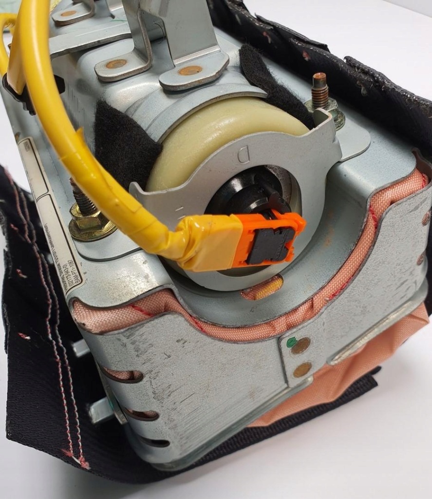 фото №3, Подушка подушка безпеки air bag пасажира mazda rx-8 1018091 europa