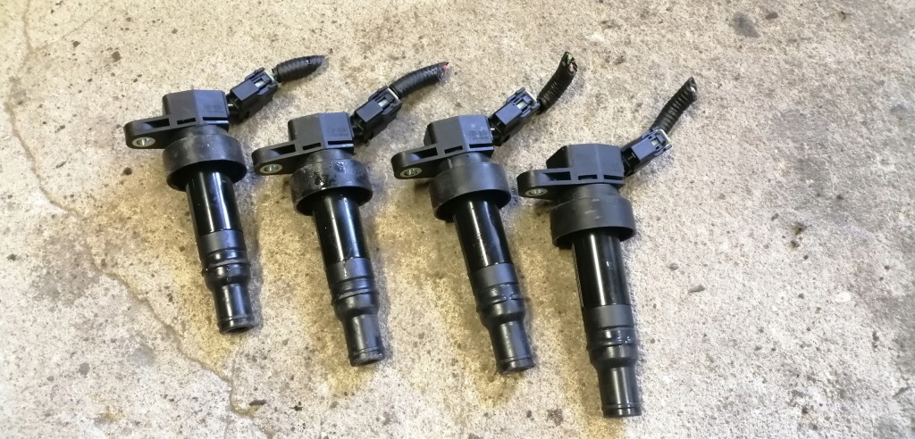 фото №1, Kia ceed ii 12- 1.6 gdi катушка зажигания 273012b100