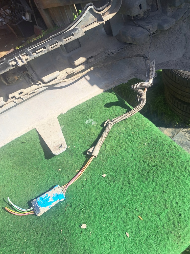 фото №12, Peugeot 207 sw kombi бампер задня задній ezrc pdc ezr