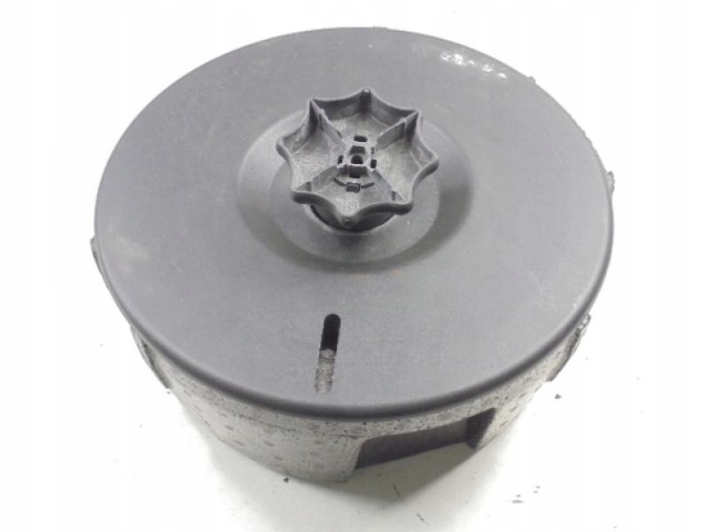 фото №6, Audi a3 8l болт вкладиш пінополістирол колеса 8l0012109