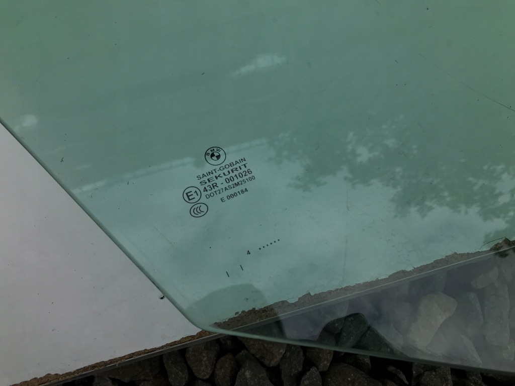 фото №3, Bmw 7 f01 f02 правая стекло перед rok 2014, as2 2008-2015