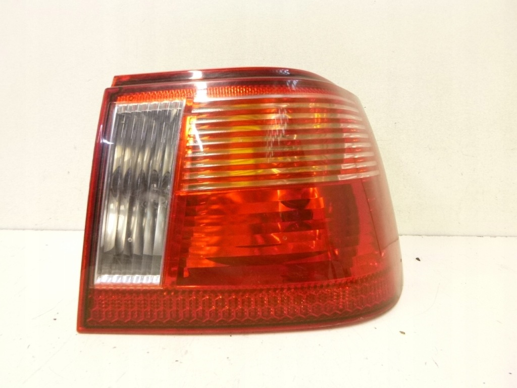 фото №1, Лампа задня seat ibiza ii lift 3d 1999r.