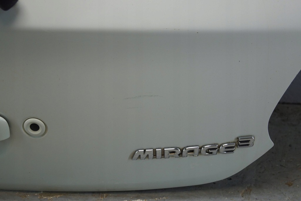 фото №10, Крышка багажника багажника задняя mitsubishi space star ii w19 k552