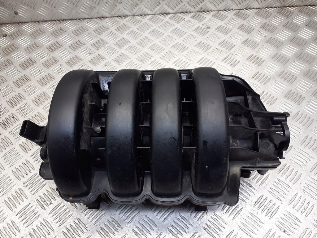 фото №1, Колектор всмоктуючий vw golf v 1.6 03c129711f